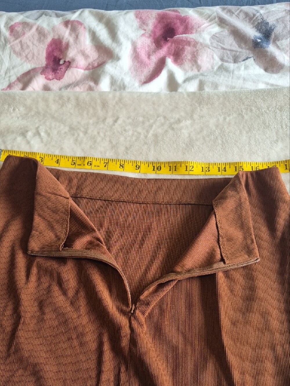 Button-Trim Brown Ribbed Mini Skirt - Picture 3 of 4